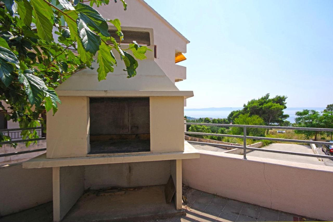 Apartmani Cezar Makarska Exterior foto